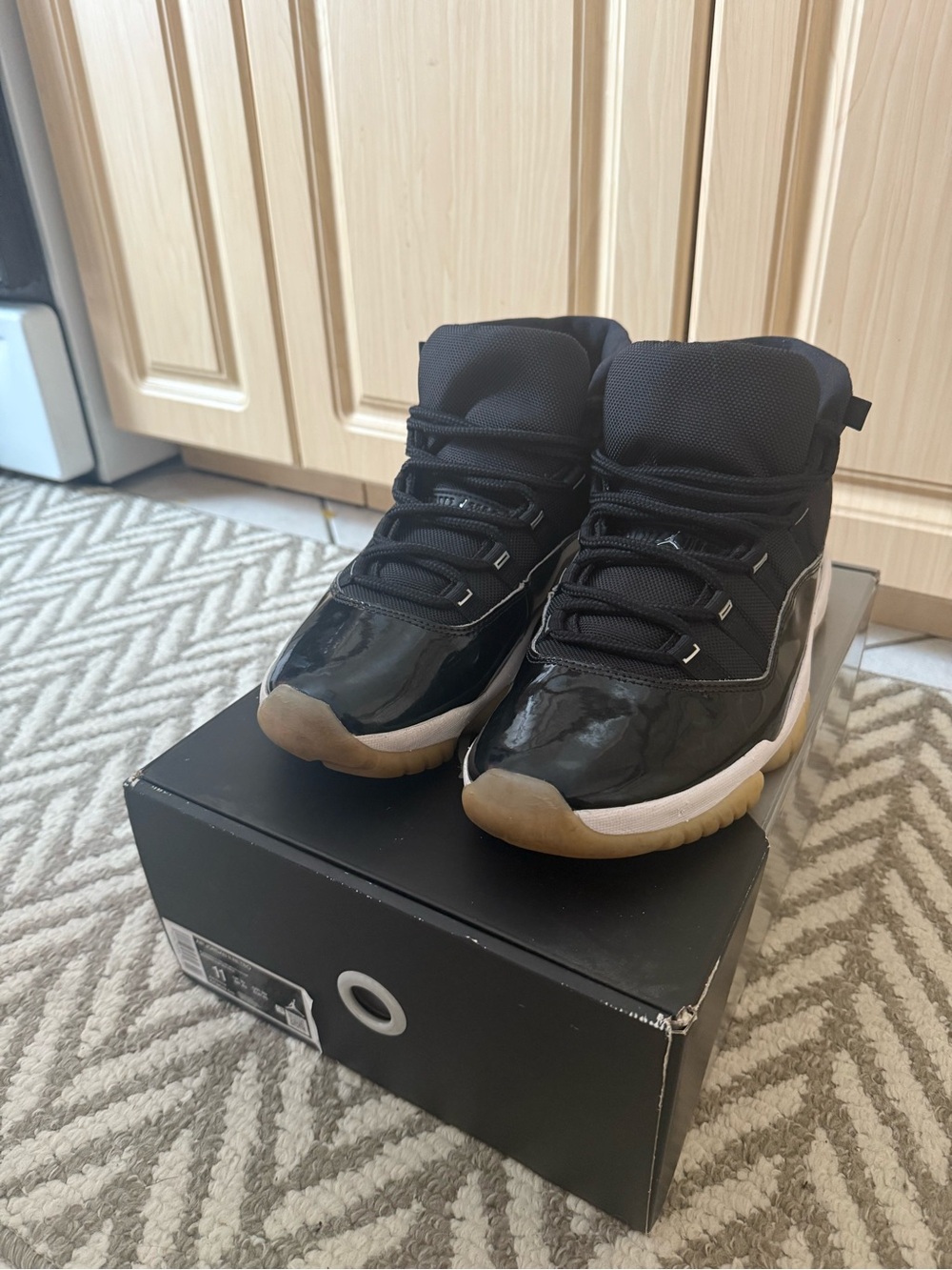 Jordan Retro 11 Jubilee 25th Anniversary Size 11